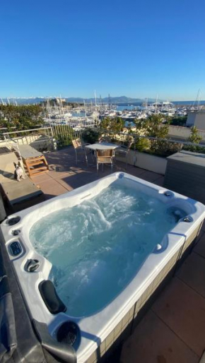 Penthouse vue mer et jacuzzi privé